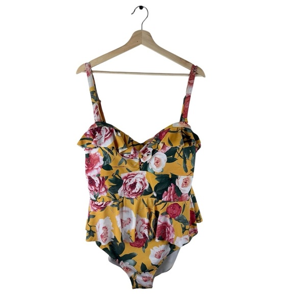 Torrid Wireless Lattice front Peplum one piece swimsuit in yellow floral - Picture 3 of 9